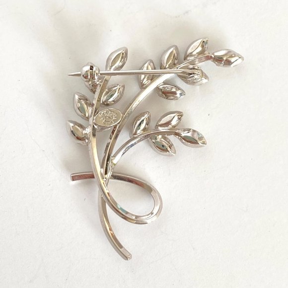 Star Art Retro Crystal Rhinestone Silver Leaf Spray Brooch Pin Marked Sterling - Picture 4 of 8